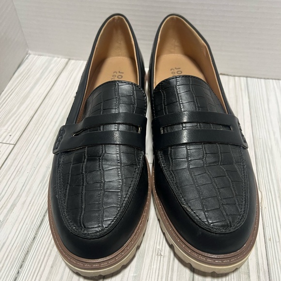 Journee Collection Loafer- size 9 black - Picture 5 of 9